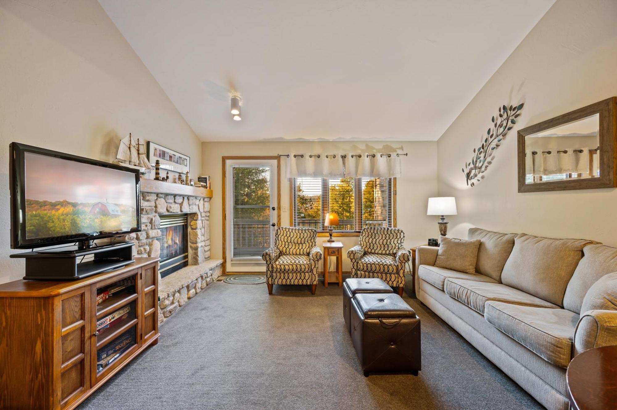 Apartahotel Evergreen Hill 2*