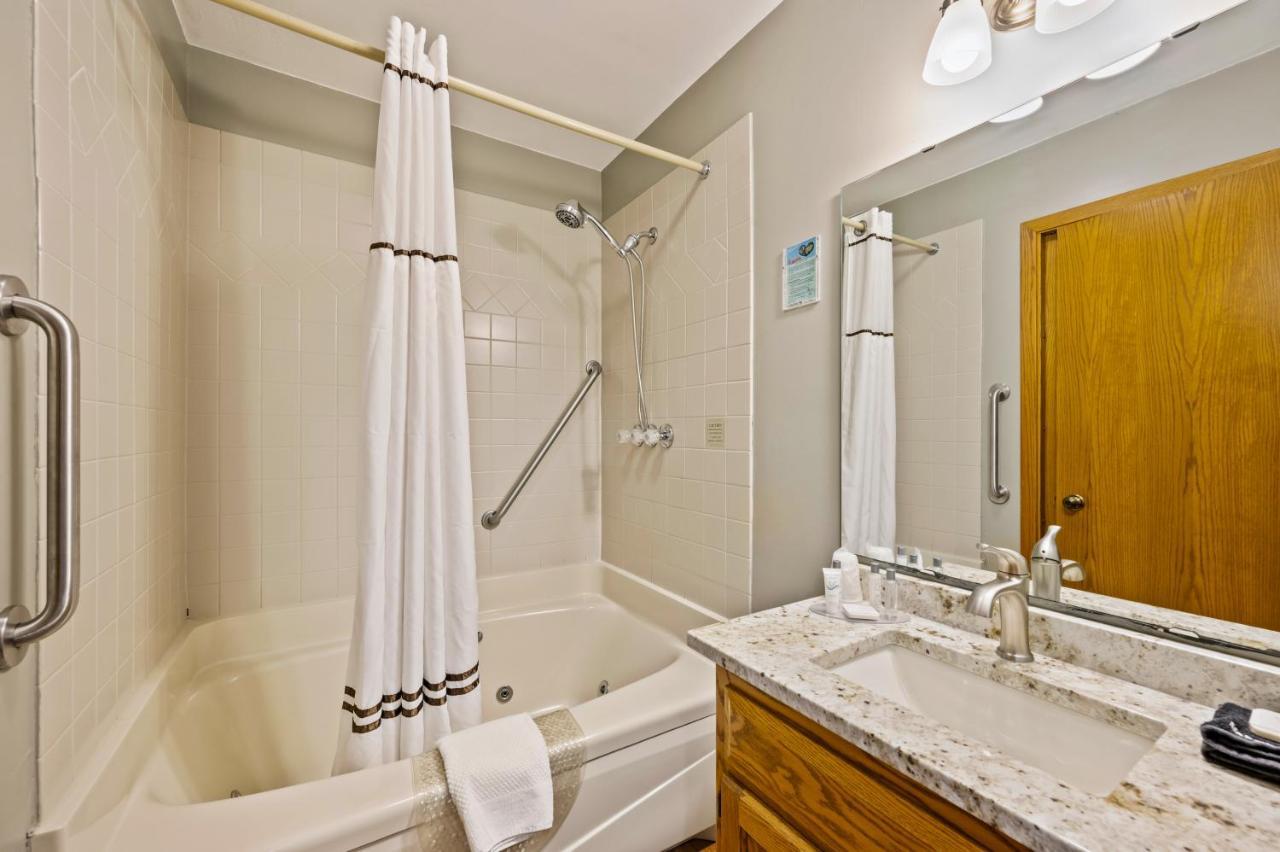 Evergreen Hill Apartahotel